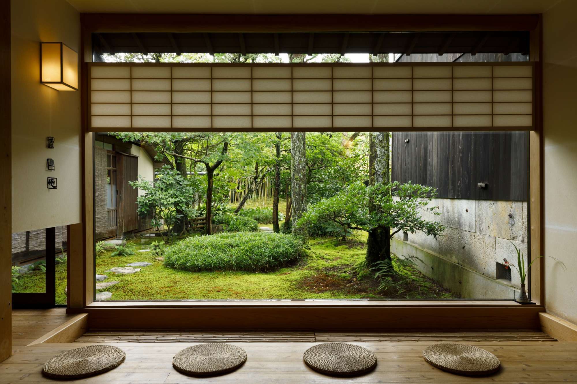 温泉情緒を体感できるような街並み