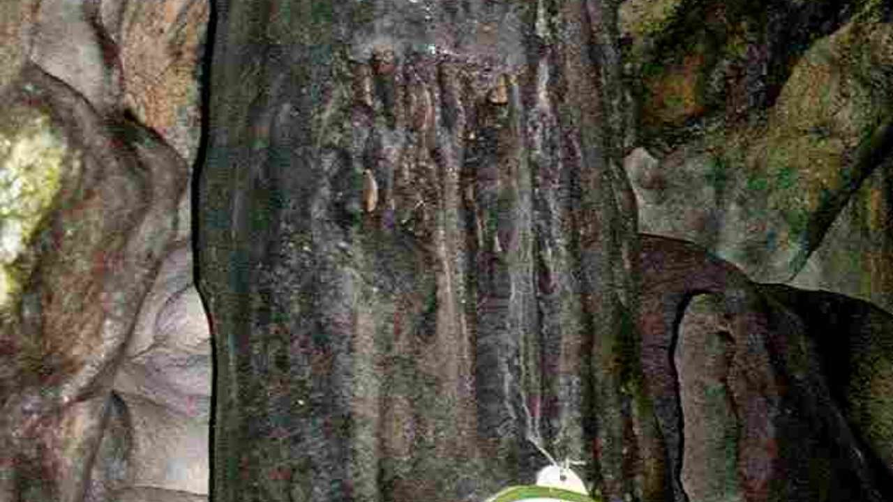 Byakui Kannon (White-Robed Kannon)